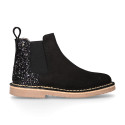 Suede leather Girl ankle boots with GLITTER counter.