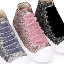 GLITTER High Sneaker shoes with velvet shoelaces and with toe cap for girls.