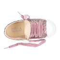 GLITTER High Sneaker shoes with velvet shoelaces and with toe cap for girls.