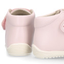 PINK color OKAA FLEX kids Bootie shoes laceless and with toe cap.