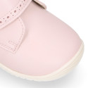 PINK color OKAA FLEX kids Bootie shoes laceless and with toe cap.