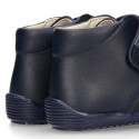 NAVY BLUE color OKAA FLEX kids Bootie shoes laceless and with toe cap.