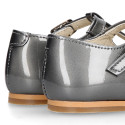 Girl T-Strap Mary Jane shoes in PATENT NAPPA leather with perforated design.