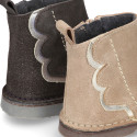 SHINY Suede leather kids ankle boot shoes with laminated waves and zipper closure.