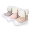 Kids Bootie OKAA FLEX shoes with faux fur neck design and with side zipper closure.