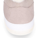 Kids Bootie OKAA FLEX shoes with faux fur neck design and with side zipper closure.