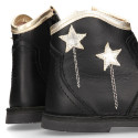 Nappa leather girl ankle boot shoes with laminated STARS design.