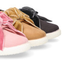 New Autumn-winter canvas FASHION tennis shoes with velcro closure and VELVET BOW design.