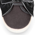 New Autumn-winter canvas FASHION tennis shoes with velcro closure and VELVET BOW design.