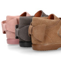 Girl Suede leather little bootie laceless with bow and chopped design.