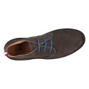 Suede leather ankle boots Oxford style with shoelaces and outsole in contrast.