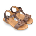 Cowhide Leather Sandal shoes with big flower and buckle fastening.