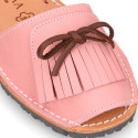 Nubuck leather menorquina sandals with rear strap and fringed tab.