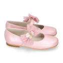 PRE-ORDER. Ceremony Mary Jane shoes in nappa leather in powder pink with tulle flower.