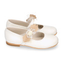 PRE-ORDER. Ceremony Mary Jane shoes in nappa leather in ivory color with craft flower.