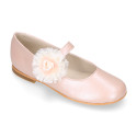 PRE-ORDER. Ceremony Mary Jane shoes in nappa leather in nude color with plumeti flower.