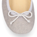 Classic ballet flats in CEREMONY LINEN to dress with adjustable bow.