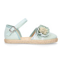 Linen canvas girl espadrille shoes for ceremony with lace and flower design.