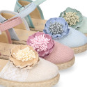 Linen canvas girl espadrille shoes for ceremony with lace and flower design.