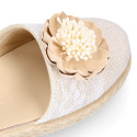 Linen canvas girl espadrille shoes for ceremony with lace and flower design.