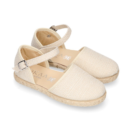 Structured linen canvas girl espadrille shoes with buckle fastening in beige color.