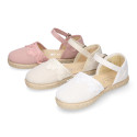 Linen canvas girl espadrille shoes for ceremonies with lace design.