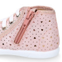 Girl canvas sneaker shoes bootie style with hearts design and toe cap.