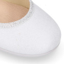 Shiny canvas Ballet flat shoes with elastic band with stars design.