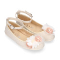 Ceremony Girl Mary Jane shoes Gilda style with flowers design in linen.