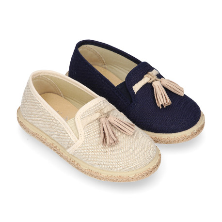 LINEN canvas MOCCASIN style espadrille shoes with tassels in NATURAL color.