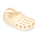 Kids jelly shoes with clog strap design in ivory color for beach and pool use.