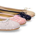 Classic suede leather ballet flat shoes with stars print.