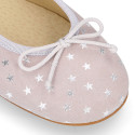 Classic suede leather ballet flat shoes with stars print.