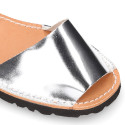 New Metal finish leather Menorquina sandals with mirror effect.