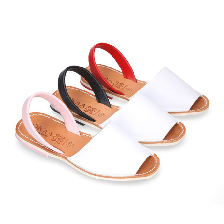 White leather Menorquina sandal shoes with combined rear strap.