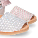 New Menorquina sandals in satin leather with shiny effects.