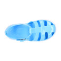 Jelly shoes tennis style design in solid colors.