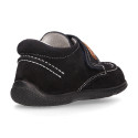 Suede leather casual boat shoes laceless for little kids.