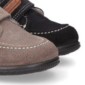 Suede leather casual boat shoes laceless for little kids.