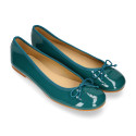 Classic Ballet flats in patent leather with english design.