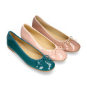 Classic Ballet flats in patent leather with english design.