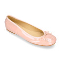 Classic Ballet flats in patent leather with english design.