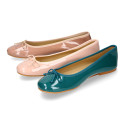 Classic Ballet flats in patent leather with english design.