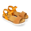 Combined leather sandal shoes with buckle fastening.