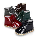 Little bear safari boots with super flexible soles in patent leather.