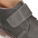 Casual leather little ankle boots laceless.