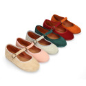 Suede leather Girl Mary Jane shoes marching Condor colors with buckle fastening..