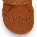Classic suede leather little bootie Oxford style laceless and chopped design with fake hair neck.