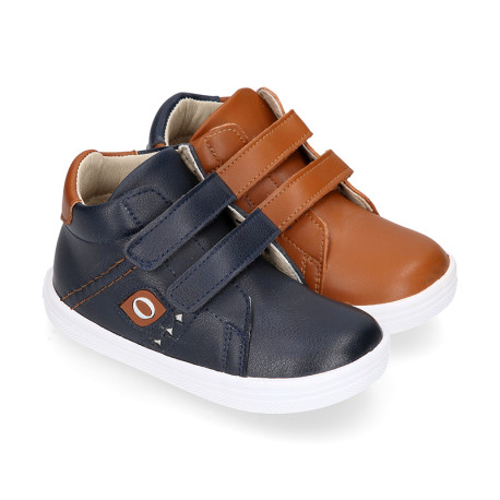 Okaa Flex Kids Sneaker shoes bootie type with sport design. RESPECTFUL model.