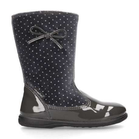 Combined boots in shiny velvet canvas with patent finish.